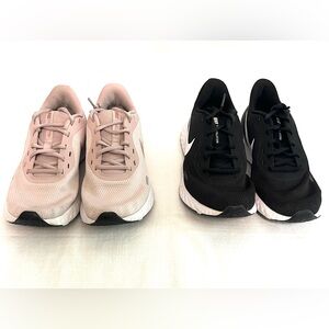 Bundle of 2 Nike Revolution sneakers
